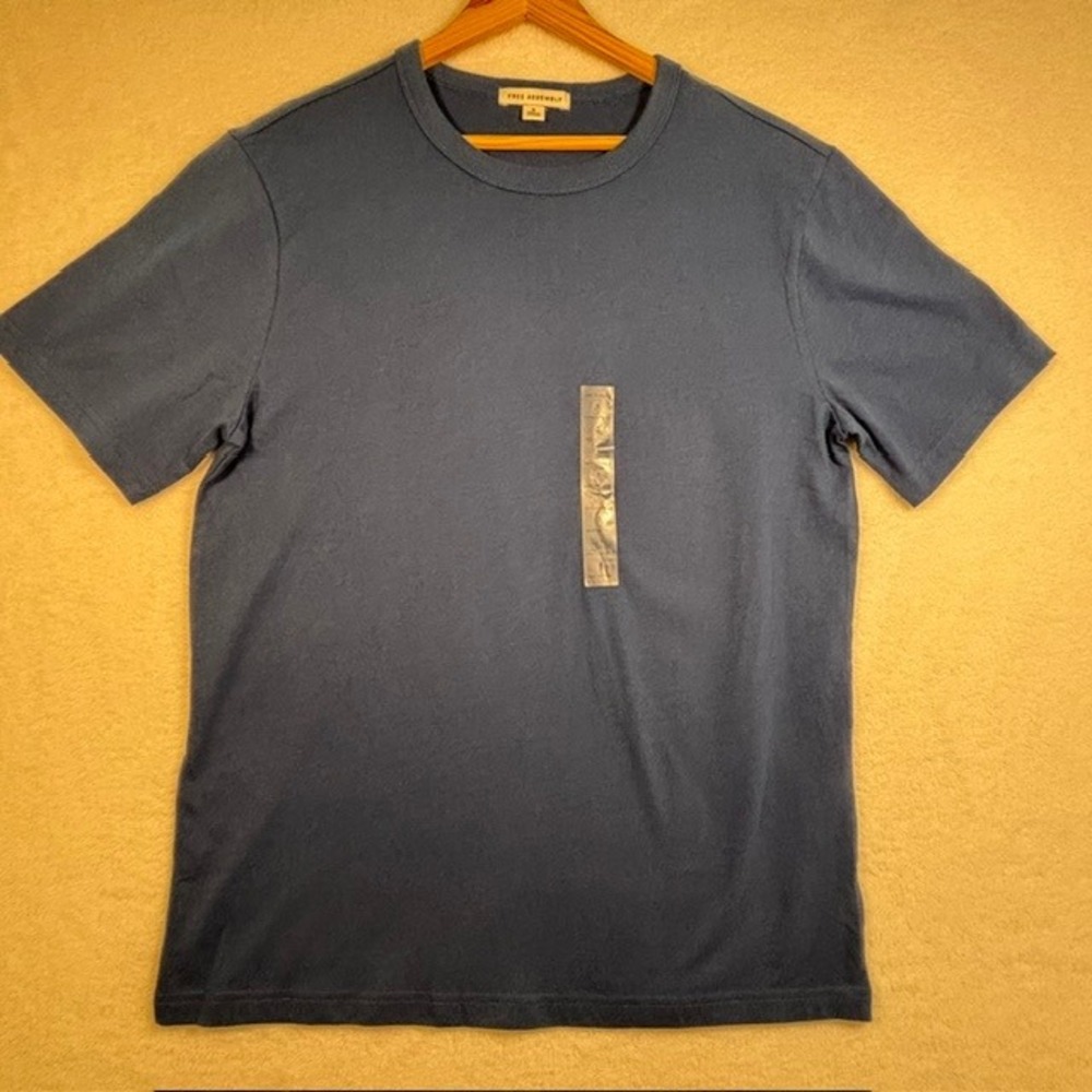 NWT Free Assembly T-Shirt Mens Small Blue Organic Cotton Short Sleeve FA36024842